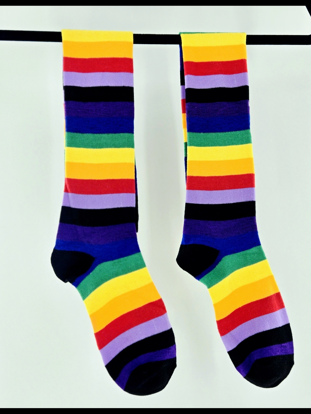 NEW! 🌈 🧦 PRIDE & SOLIDARITY Rainbow Striped HIGH SOCKS CUTE BOLD UNISEX FUN OS - Picture 5 of 12